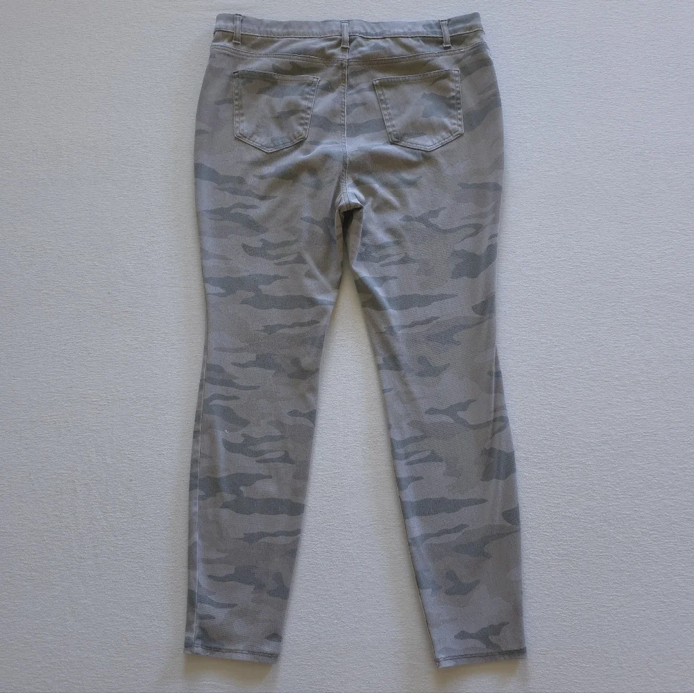 Camo Pull On Jegging Jean Pant High Rise Skinny Time And Tru XXL - Picture 11 of 13